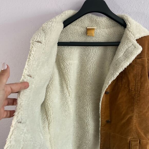 O’Neill Women Golden Caramel Sherpa Lined Corduroy Cropped Style Jacket Size L - Picture 9 of 10